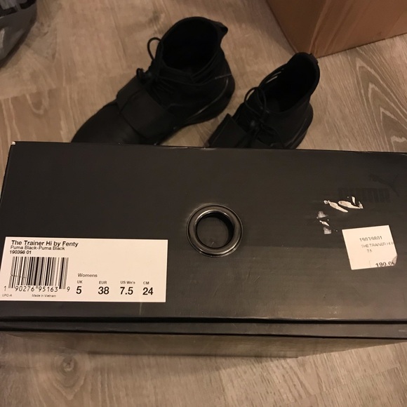 Fenty Puma by Rihanna sneakersNO BOX - Picture 2 of 7